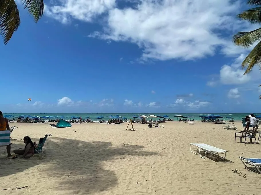 Bunker Beach @ Isla Verde / Beach Front San Juan