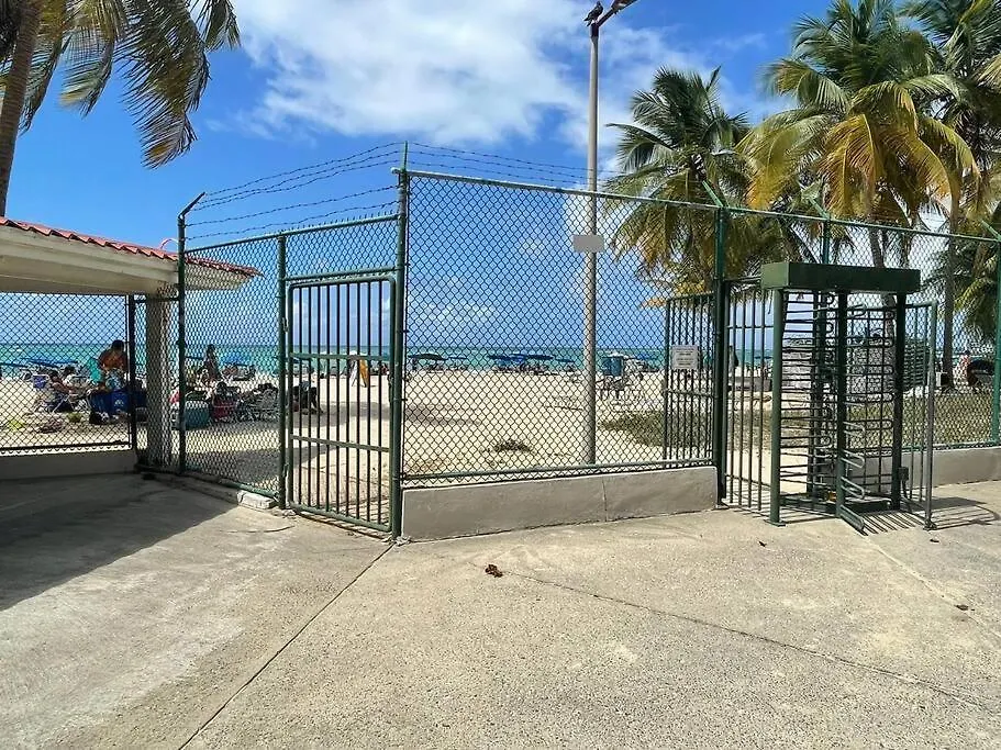 Apartment Bunker Beach @ Isla Verde / Beach Front San Juan